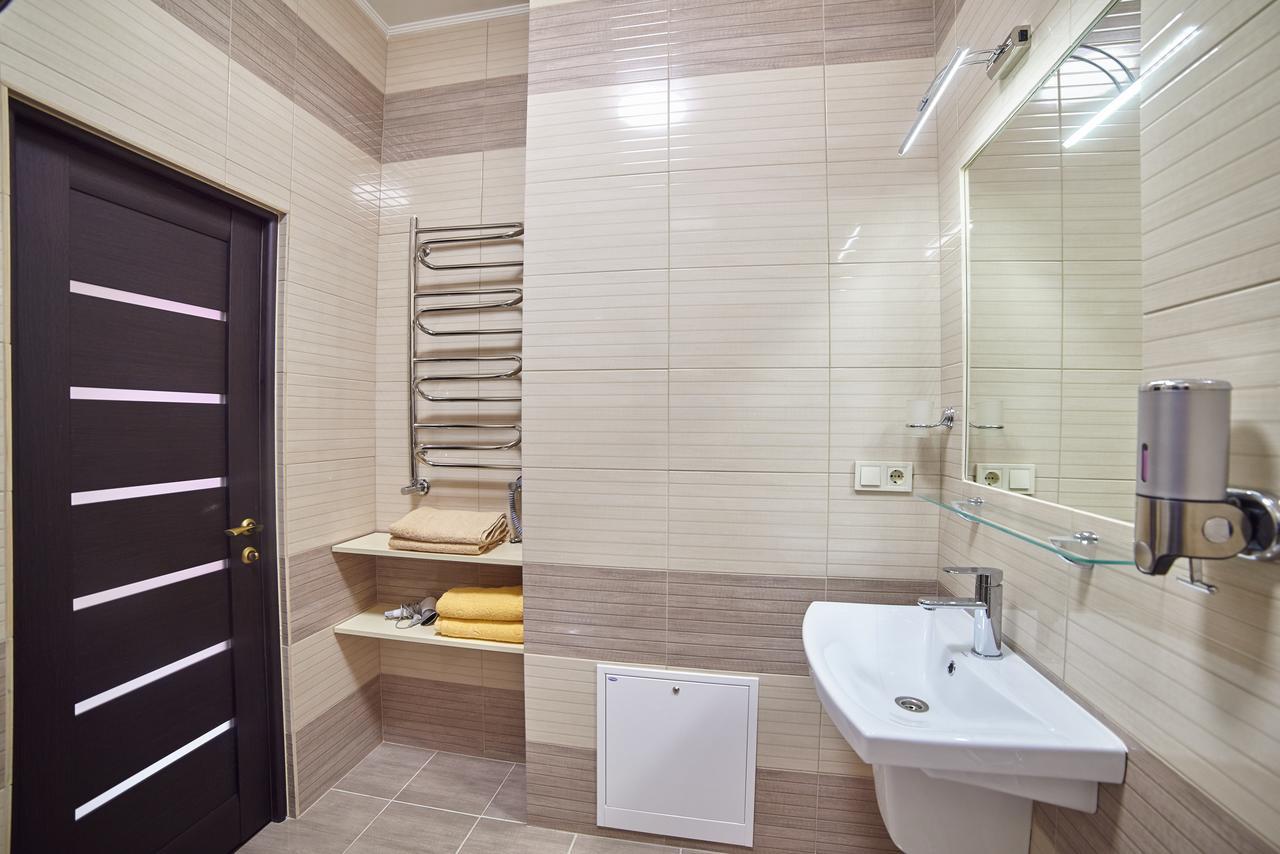 2 Bedrooms Apartment 150M From Opera House Lviv Ngoại thất bức ảnh